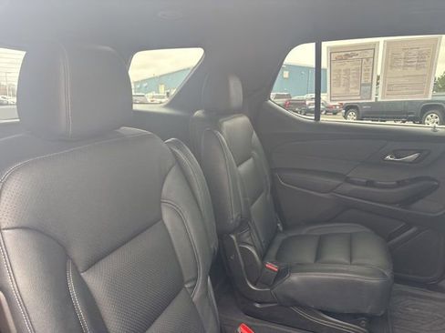 Used 2023 Chevrolet Traverse LT w/ LPO, Floor Liner Package image 21