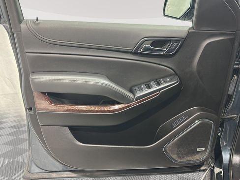 Used 2020 GMC Yukon XL SLT image 22