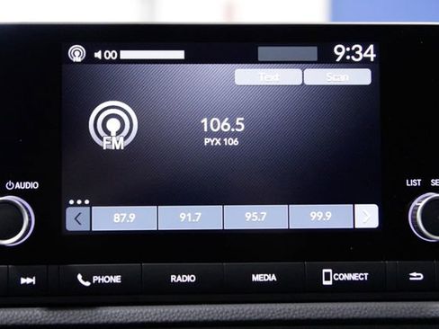 Used 2023 Honda CR-V Sport image 32