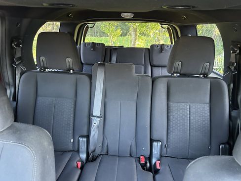 Used 2017 Ford Expedition XLT AWD/4WD image 14