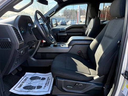 Used 2018 Ford F150 XLT w/ Equipment Group 302A Luxury image 9