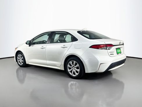 Used 2021 Toyota Corolla LE FWD image 7