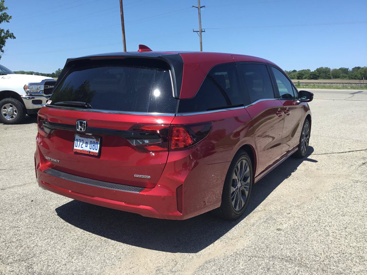 Used 2025 Honda Odyssey Touring image 5