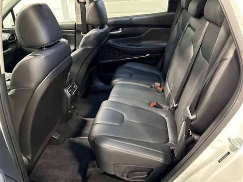 Used 2023 Hyundai Santa Fe SEL w/ Premium Package image 9