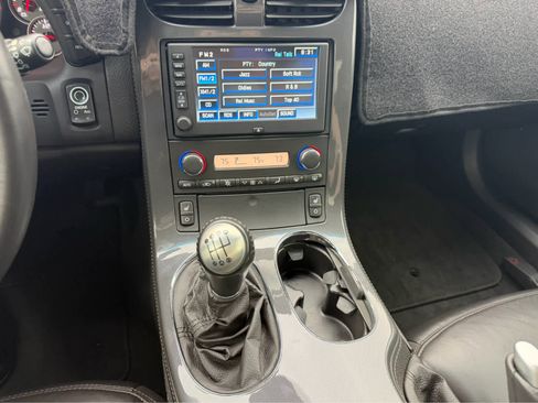 Used 2009 Chevrolet Corvette Z06 w/ Preferred Equipment Group image 8