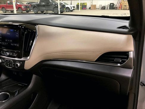 Used 2023 Chevrolet Traverse Premier w/ LPO, Floor Liner Package image 15