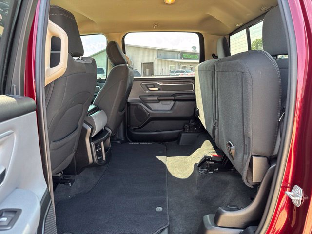 Used 2020 RAM 1500 Big Horn AWD/4WD image 23