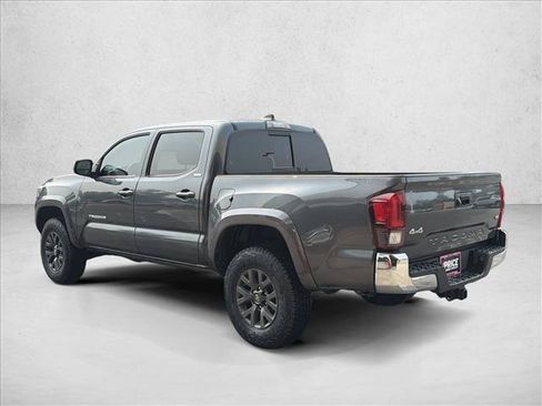 Used 2023 Toyota Tacoma SR5 AWD/4WD image 7