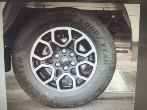 Used 2023 Ford F150 XLT w/ Equipment Group 302A High AWD/4WD image 4