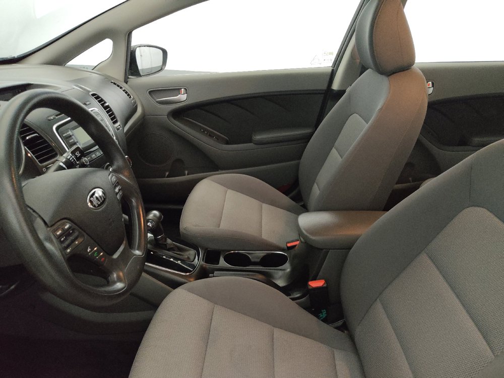 Used 2018 Kia Forte LX w/ Sports Package FWD image 17