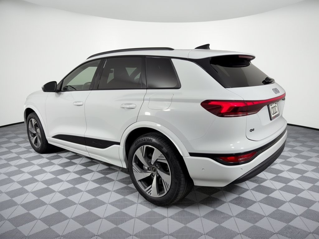 Certified 2025 Audi Q6 e-tron Premium Plus w/ Premium Plus AWD/4WD image 3