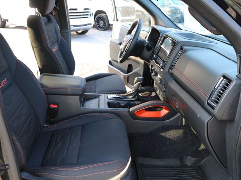 Used 2024 Nissan Frontier PRO-4X w/ Pro Convenience Package AWD/4WD image 31
