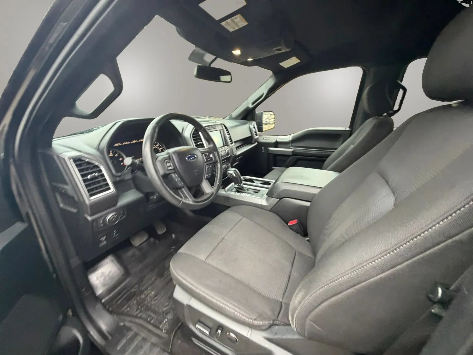 Used 2015 Ford F150 XLT w/ Equipment Group 302A Luxury AWD/4WD image 19