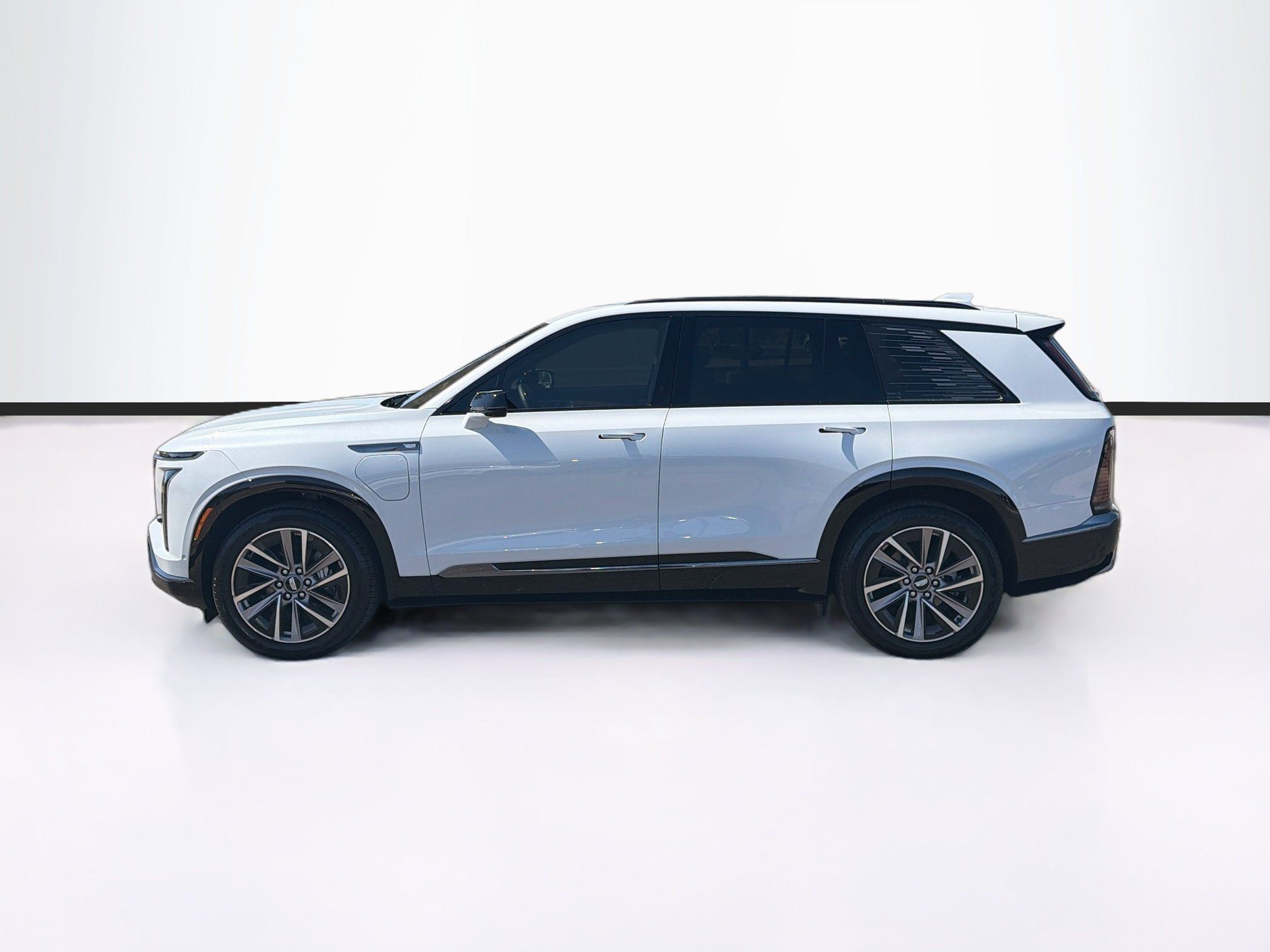 Certified 2026 Cadillac Vistiq Luxury AWD/4WD image 8