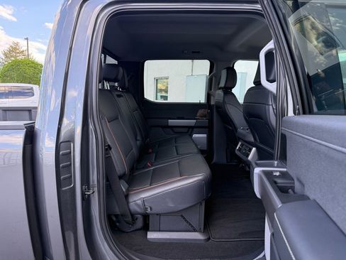 Used 2026 Ford F350 Lariat AWD/4WD image 27