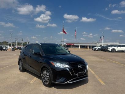 Certified 2023 Nissan Kicks SV