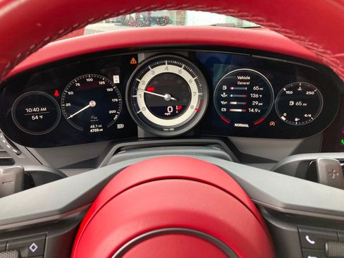 Certified 2024 Porsche 911 Carrera image 12