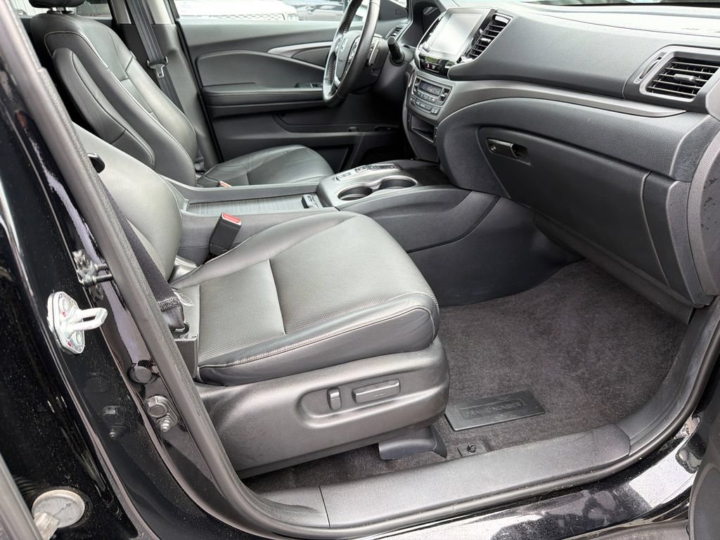 Used 2023 Honda Ridgeline RTL image 13