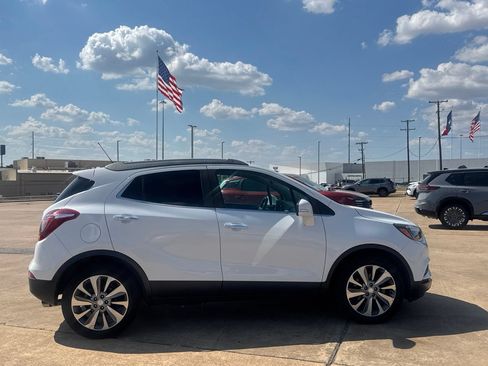 Used 2018 Buick Encore Preferred FWD image 27