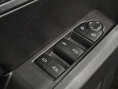 Used 2023 Chevrolet Colorado LT w/ LT Convenience Package AWD/4WD image 33