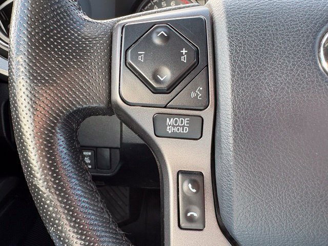Used 2020 Toyota Tacoma TRD Sport AWD/4WD image 22