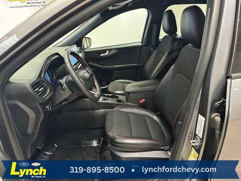 Used 2024 Ford Escape ST-Line w/ Tech Pack #1 AWD/4WD image 6