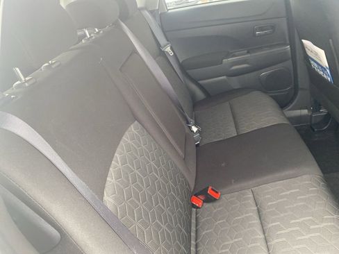 Used 2025 Mitsubishi Outlander Sport ES image 12