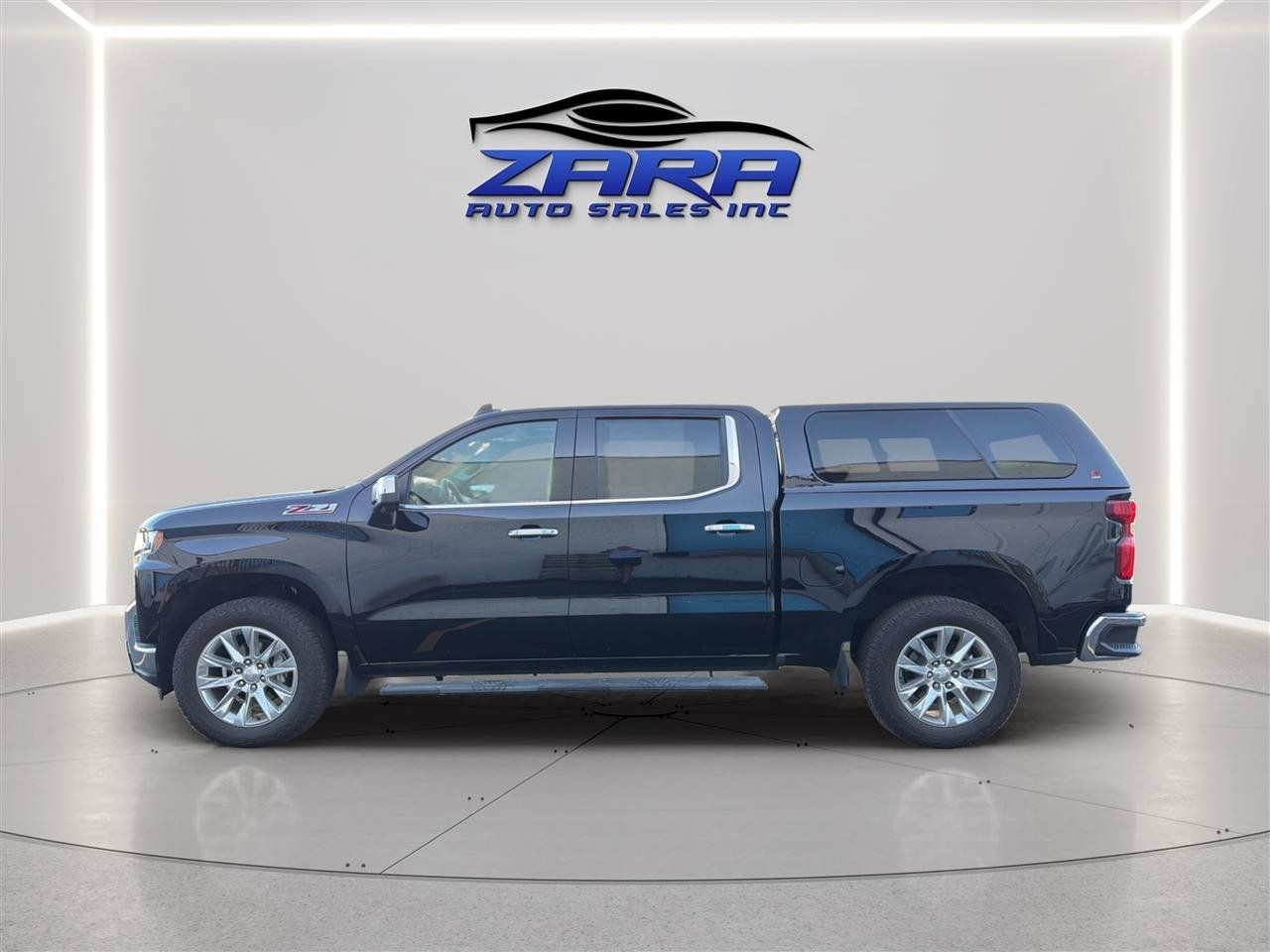 Used 2021 Chevrolet Silverado 1500 LTZ AWD/4WD image 4