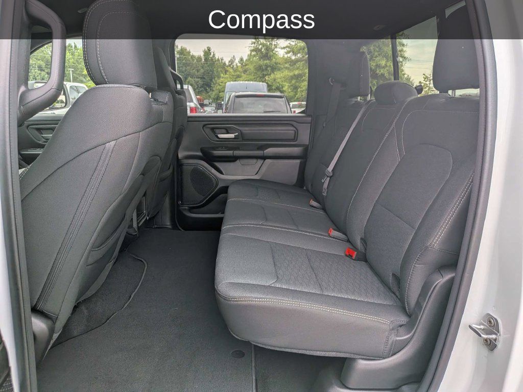 New 2026 RAM 1500 Express AWD/4WD image 15
