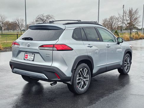 New 2026 Toyota Corolla Cross XLE image 5