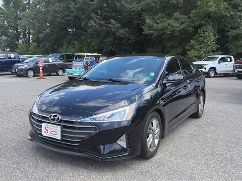 Used 2020 Hyundai Elantra SEL w/ Cargo Package (C1) FWD image 1
