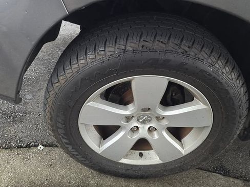 Used 2011 RAM 1500 2WD Regular Cab image 6