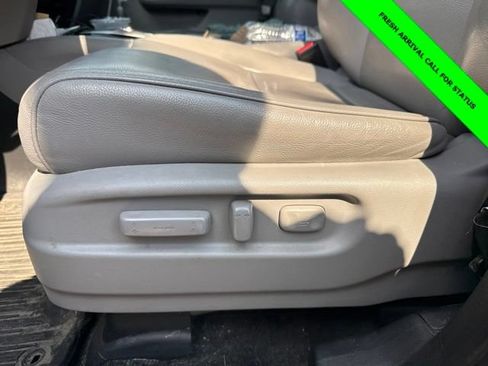 Used 2017 Honda Pilot Touring image 30