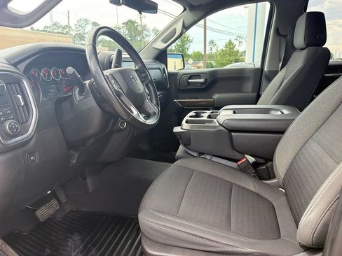 Used 2020 Chevrolet Silverado 1500 RST w/ Texas Edition RWD image 16