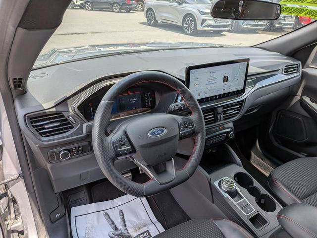 Certified 2023 Ford Escape ST-Line w/ Tech Pack #1 AWD/4WD image 8
