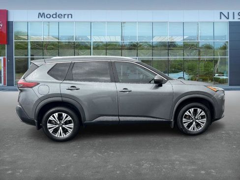 Certified 2023 Nissan Rogue SV w/ SV Premium Package image 4