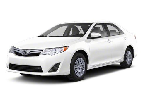 Used 2012 Toyota Camry XLE FWD image 1