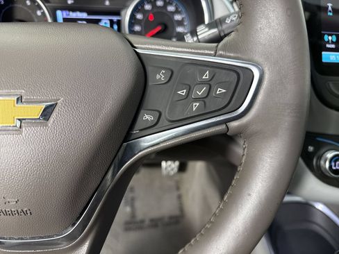 Used 2017 Chevrolet Malibu Premier w/ Premier Sun and Wheel Package FWD image 13