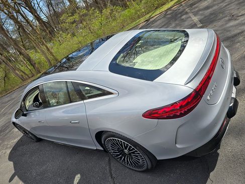 Used 2023 Mercedes-Benz EQS 580 4MATIC Sedan image 81