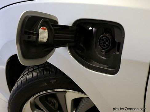 Used 2018 Honda Clarity Touring image 10