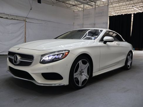 Used 2017 Mercedes-Benz S 550 Cabriolet image 3