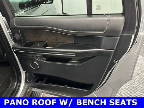 Used 2021 Ford Expedition Max Limited image 18