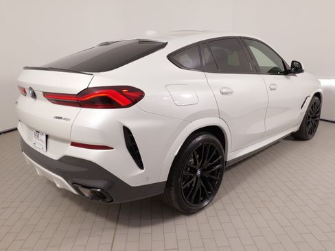 Used 2024 BMW X6 xDrive40i w/ Premium Package AWD/4WD image 13