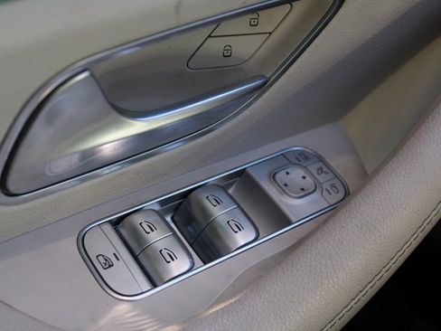 Certified 2022 Mercedes-Benz GLS 450 4MATIC image 12