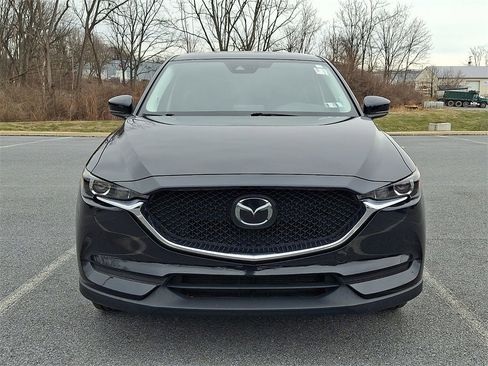 Used 2018 MAZDA CX-5 Touring image 2