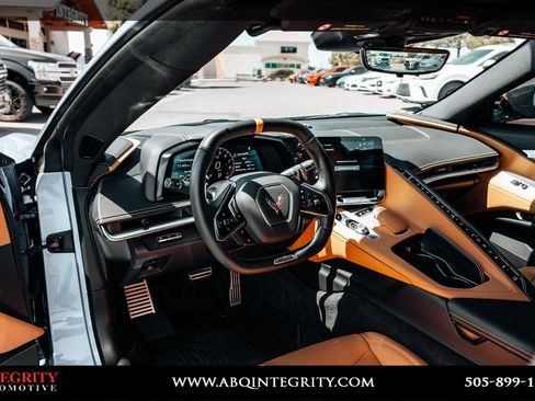 Used 2024 Chevrolet Corvette Z06 RWD image 18