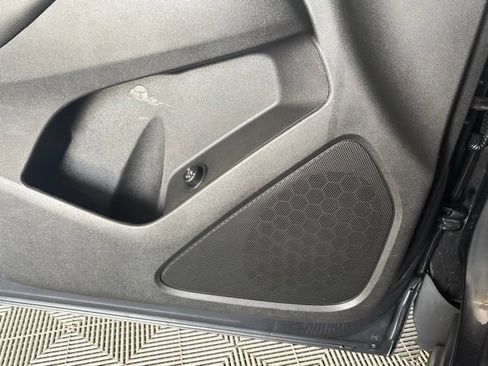 Used 2022 Chevrolet Equinox LT FWD image 18