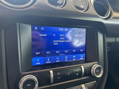 Used 2020 Ford Mustang GT Premium w/ GT Performance Package RWD image 9