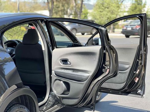 Used 2019 Honda HR-V EX image 56