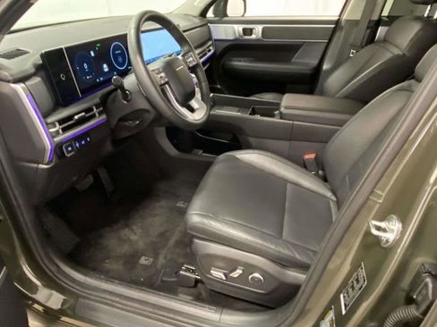 Used 2024 Hyundai Santa Fe Limited image 11
